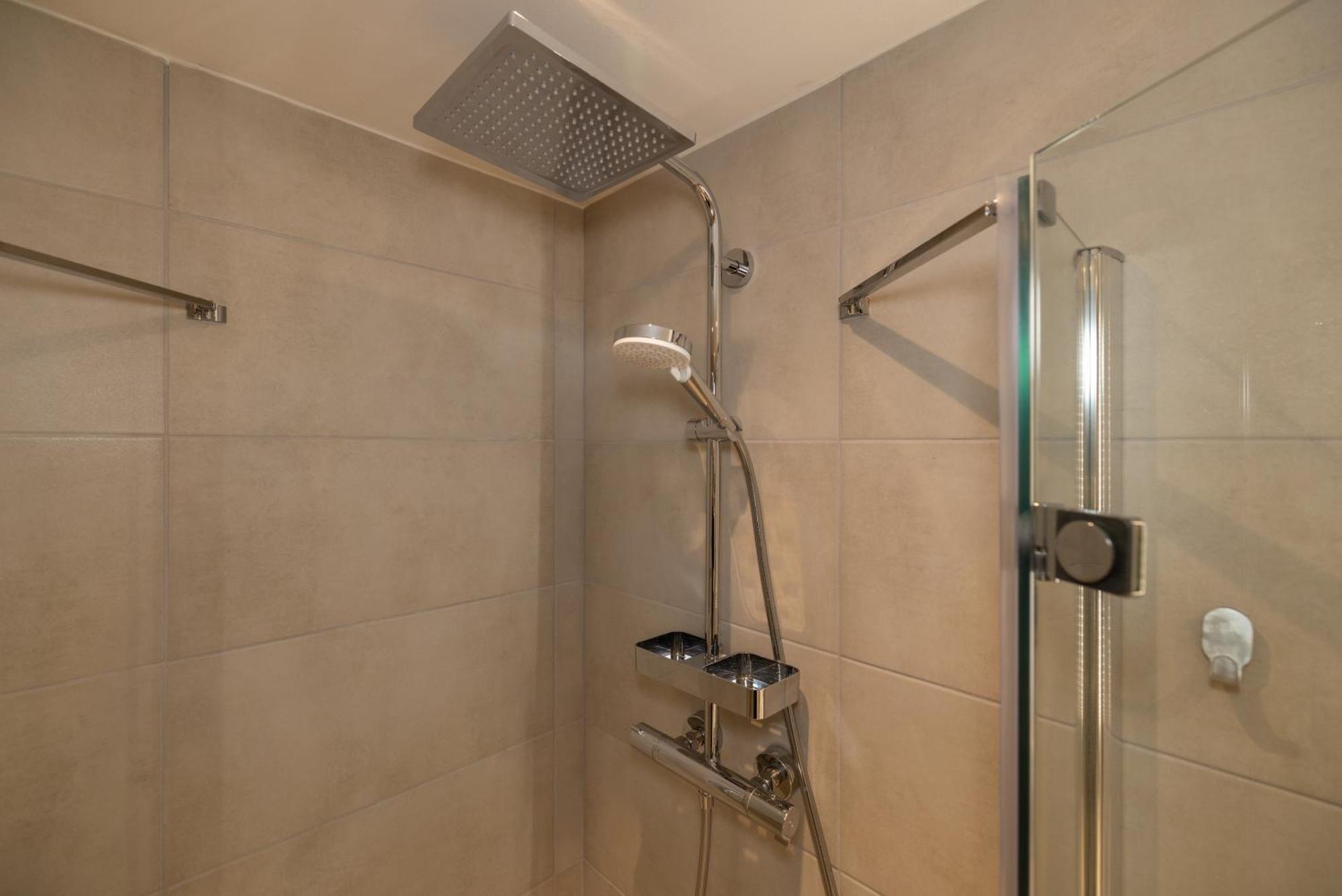 Great 2-Room Loft With 2 Bathrooms And 2 Kitchen Berlim Exterior foto